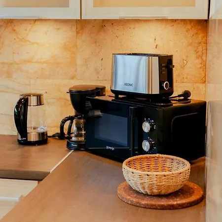 Apartman Strict Center Luminous *